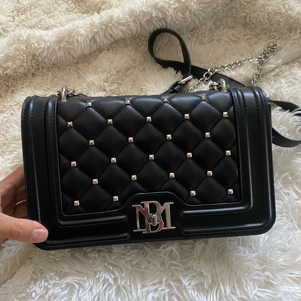 badgley mischka quilted studded fashion purse